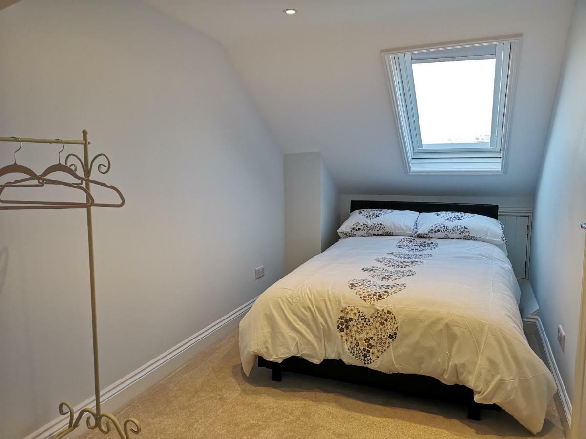Guildford Town House Villa Buitenkant foto